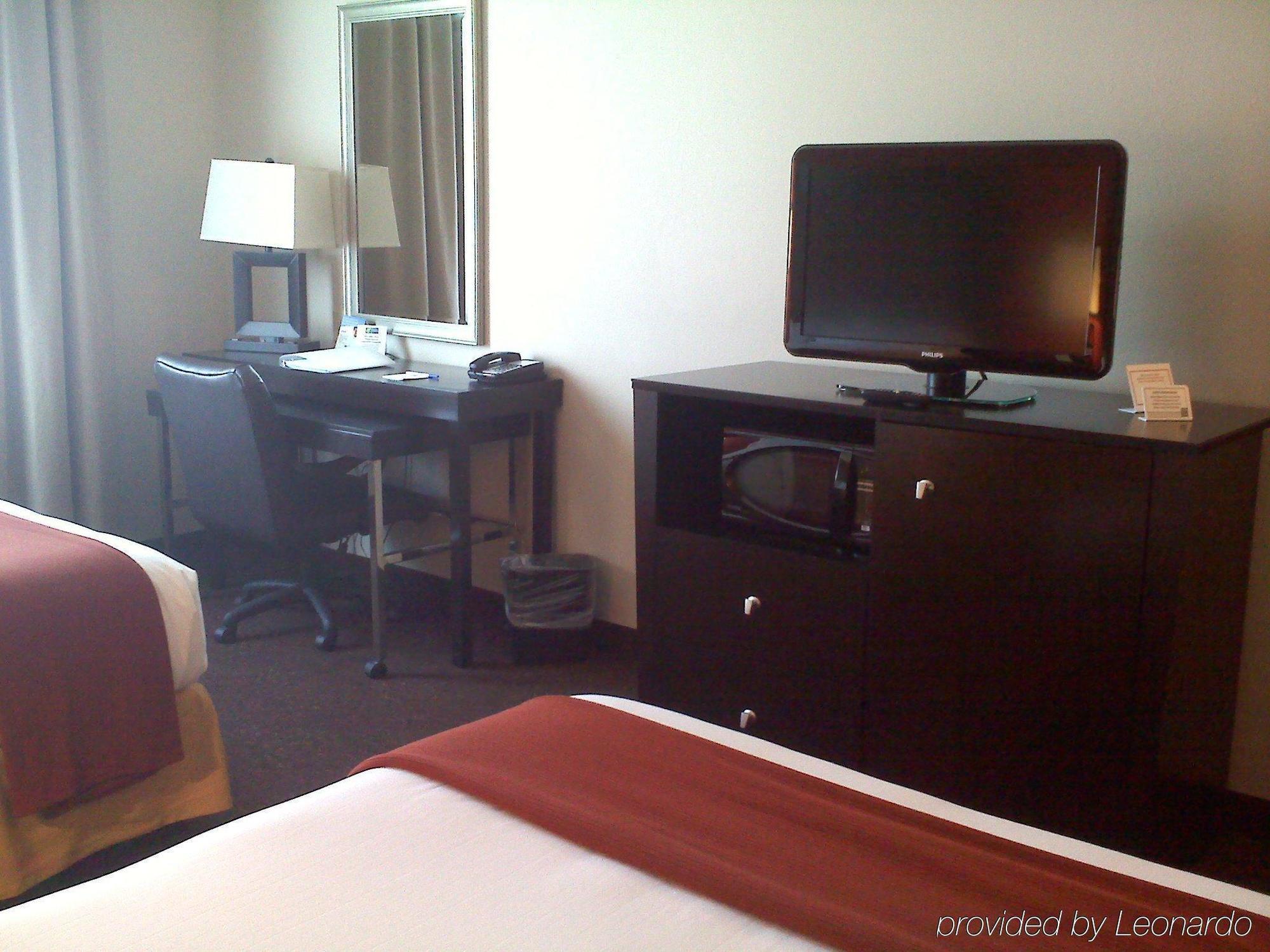 Holiday Inn Express Harvey-Marrero, An Ihg Hotel Room photo