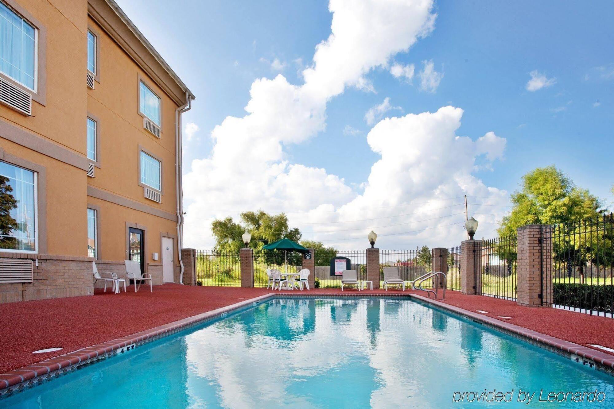 Holiday Inn Express Harvey-Marrero By Ihg Exterior photo